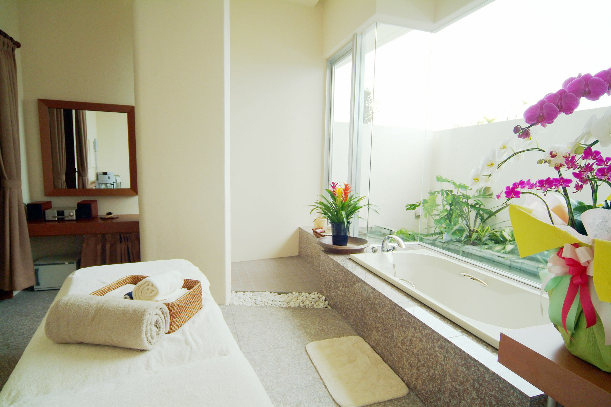 Em Wellness Kurashinohakko Lifestyle Resort Okinawa Εξωτερικό φωτογραφία